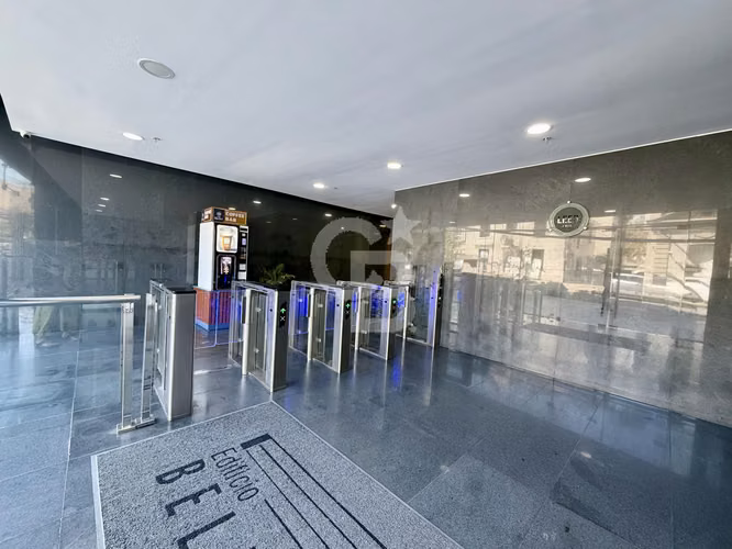 Oficina. Edificio Bellet
