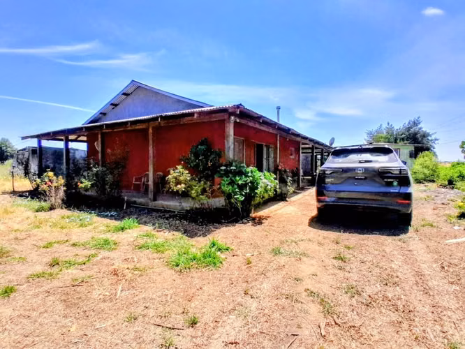 Parcela 6800m², con casa, 3 dorm. 1 baño
