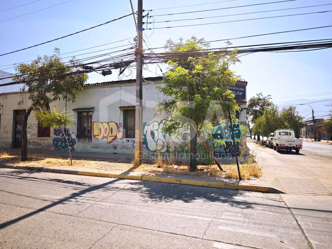 DOS LOCALES ESQUINA, ÑUBLE CON VICTOR MANUEL (144273)