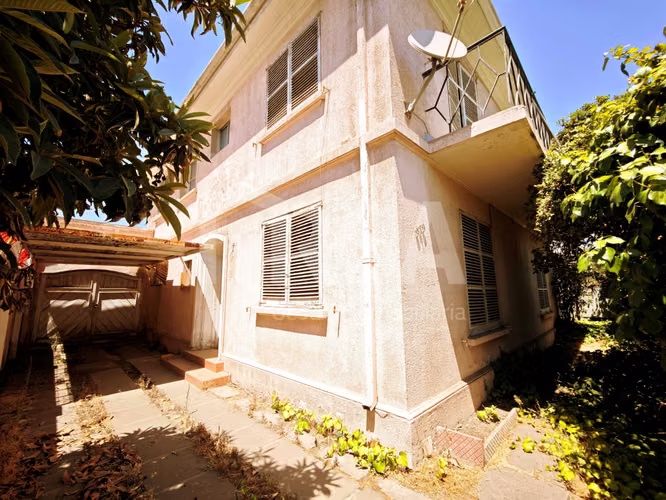 GRAN CASA PARA REMODELAR, CALLE CANO Y APONTE (144275)