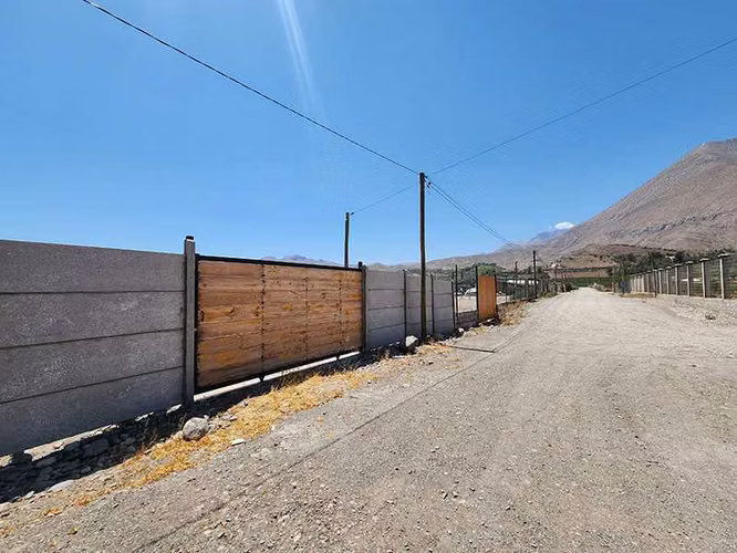 Amplia Parcela con linda vista y rio, Vicuña (144354)