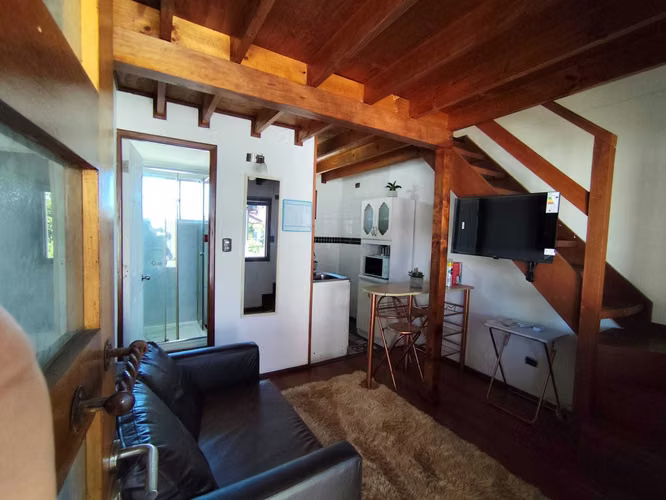 VENTA DE 8 DEPARTAMENTOS INDEPENDIENTES (144380)