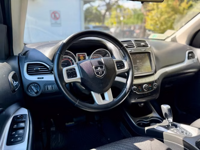 DODGE JOURNEY SE 2.4L AT - 2018 | 3561 - Imagen 10