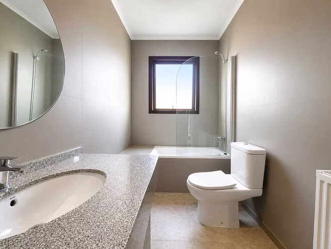 Casa Arriendo Luminosa y remodelada !! (144429) - Imagen 10