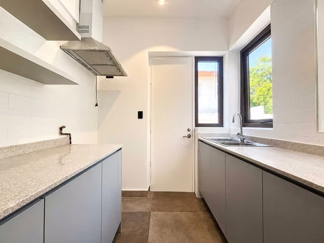 Casa Arriendo EL Golf, remodelada !! (144429)