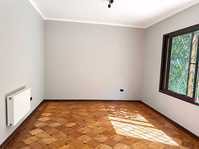 Casa Arriendo Luminosa y remodelada !! (144429) - Imagen 6
