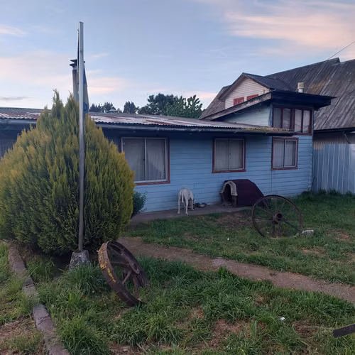 VENTA DE CASA CON CABAÑA CERCA DEL CENTRO DE LA UNION