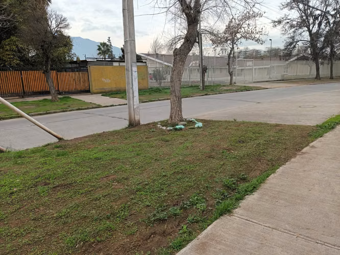 VENDO CASA, COMUNA DE MACUL (IRAN) - Imagen 6