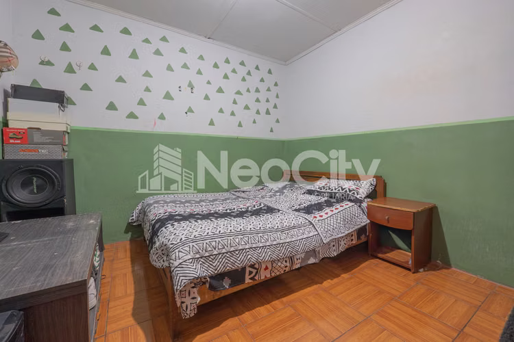 SE VENDE CASA CON DOS PISOS EDIFICADOS