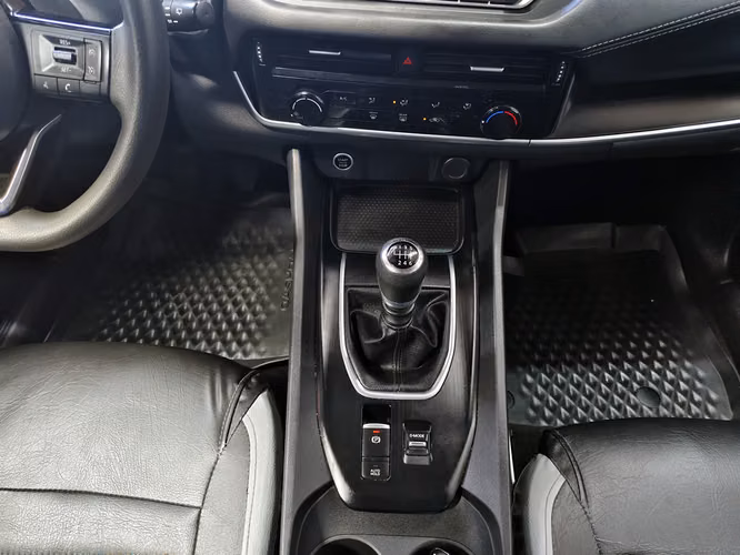 NISSAN QASHQAI 2024