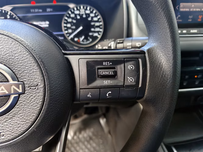 NISSAN QASHQAI 2024