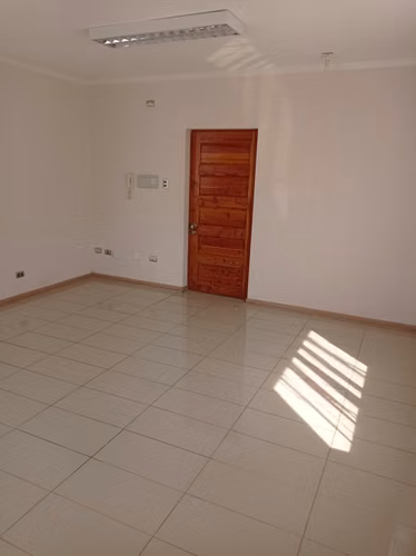 Venta de oficina calle Matta