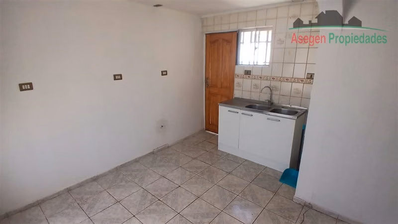 CASA Casa en arriendo en Villa Parque del Sol