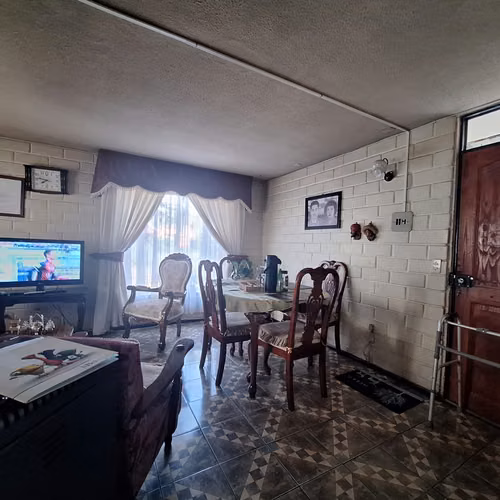 VENTA CASA VILLA ALTAMIRA, CON CASA ANEXA PARA ARRIENDO - Imagen 2
