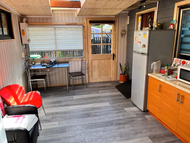 Se vende Casa esquina,  ideal para inversión
