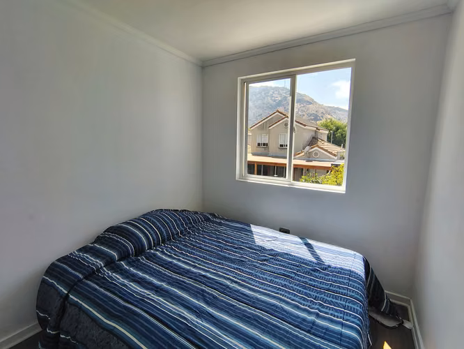 San Bernardo casa Laguna Los Condores 3D+3B+2E en venta