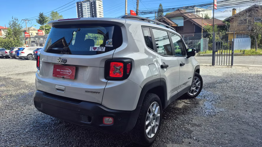JEEP RENEGADE 1.8 AUT 2022 - Imagen 6