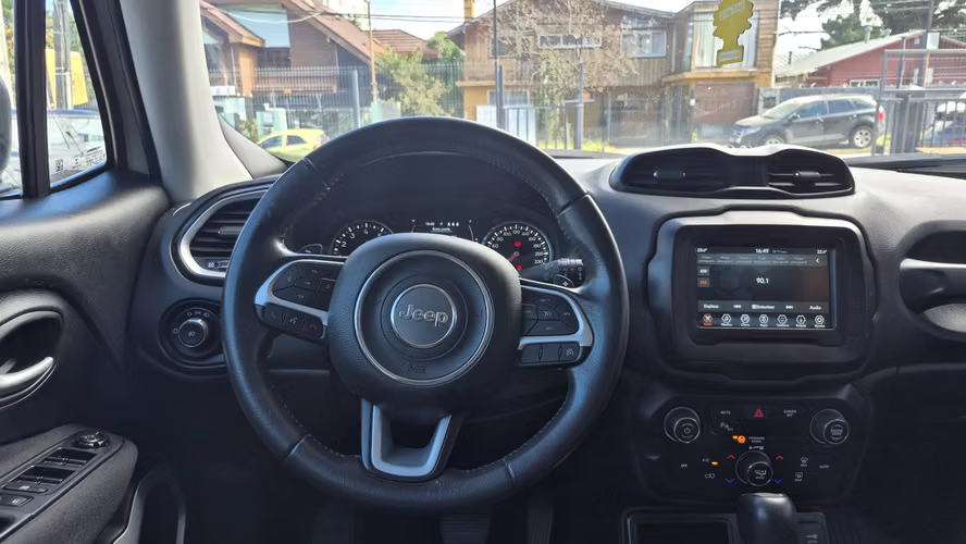 JEEP RENEGADE 1.8 AUT 2022 - Imagen 16