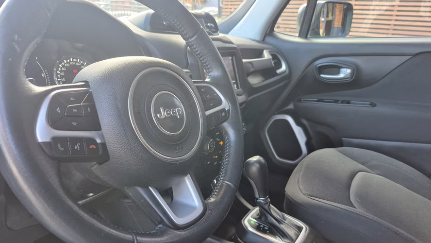 JEEP RENEGADE 1.8 AUT 2022 - Imagen 8