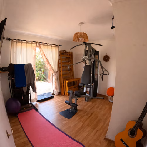Terreno de 5.145 m² con casa principal y construcciones adicionales en Condominio San Osvaldo,  Coquimbo