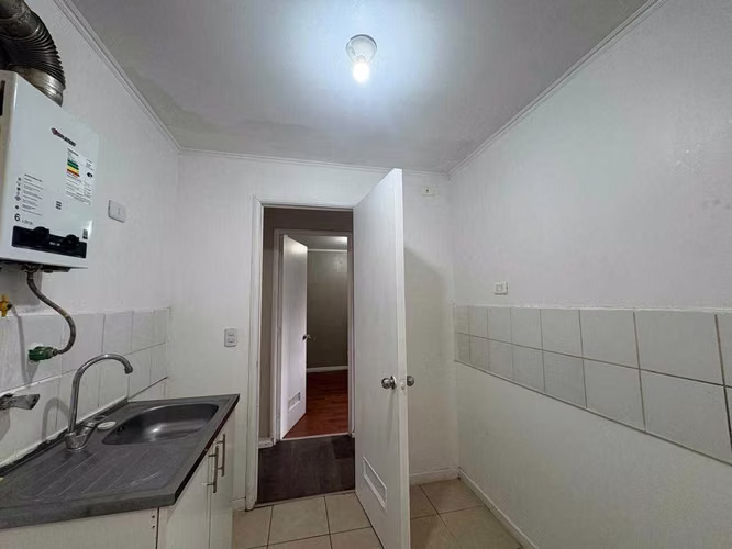 SE VENDE CASA EN VILLA SANTA CAROLINA  (145489)