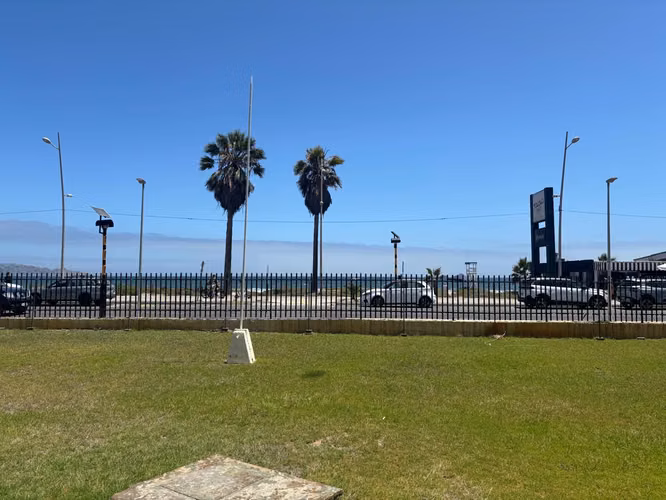 Departamento en primera línea frente al mar en Av. del Mar, La Serena - Imagen 9
