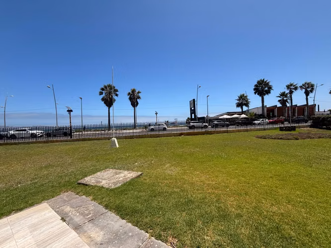 Departamento en primera línea frente al mar en Av. del Mar, La Serena - Imagen 10