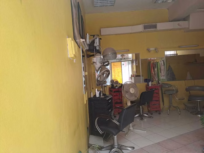 Local Comercial Amplio y Moderno (140013)