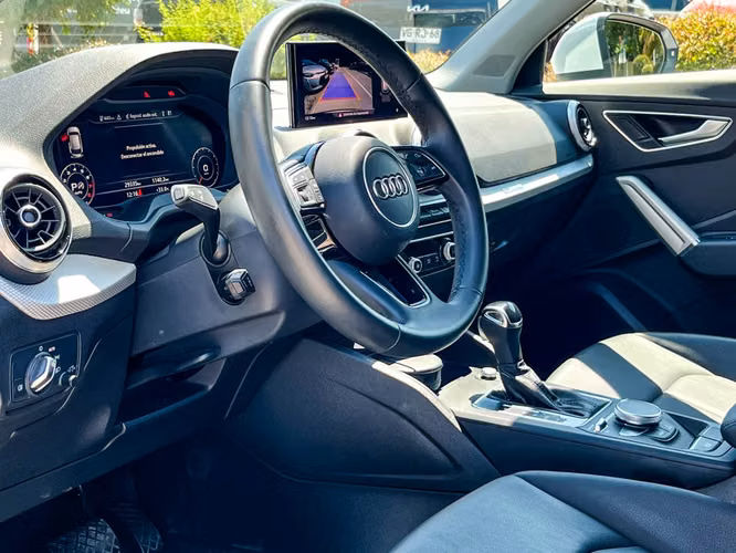 AUDI Q2 2024