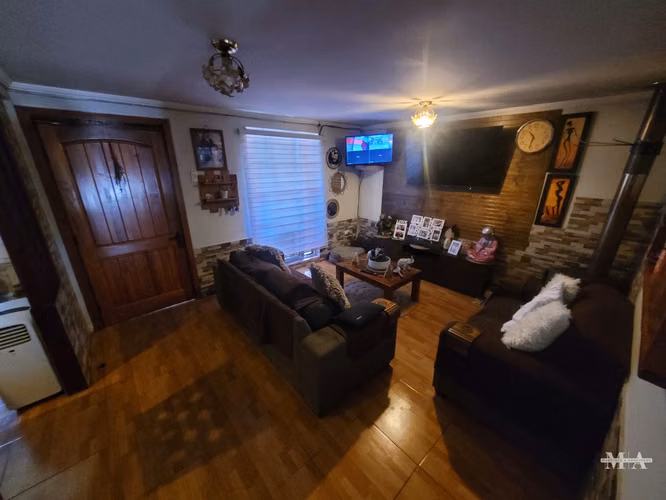 VENTA CASA CON GALPÓN COMERCIAL – LA GRANJA