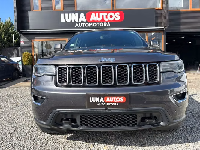 JEEP GRAND CHEROKEE 2020