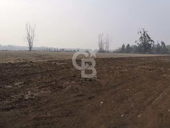Sitio Exclusivo: Ubicación Inmejorable y Potencial Único