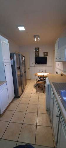 VENDO CASA SECTOR RESIDENCIAL  (145904)