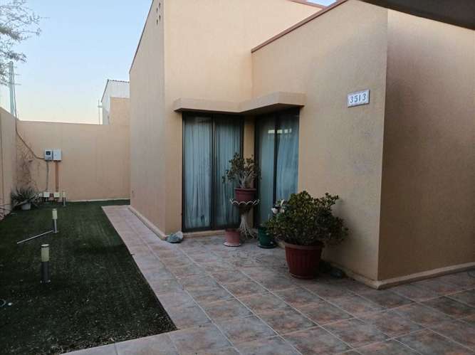 VENDO CASA SECTOR RESIDENCIAL  (145904)