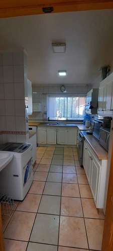 VENDO CASA SECTOR RESIDENCIAL  (145904)