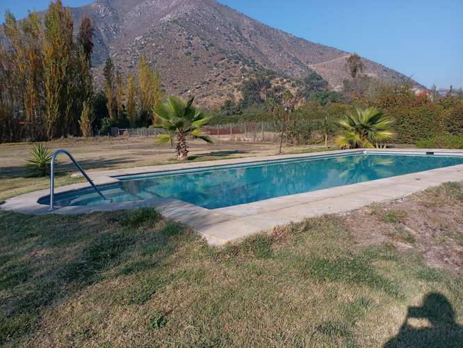 SE VENDE PARCELA EN CAMINO LONQUEN, ISLA DE MAIPO CON 5700 MTS2