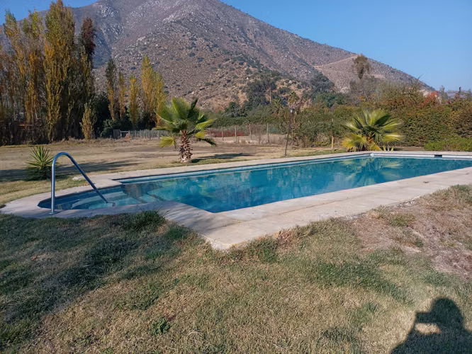 EN VENTA DE PARCELA EN CAMINO LONQUEN, ISLA DE MAIPO CON 5700 MTS2