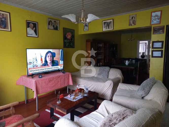 Casa céntrica en Osorno, cerca de servicios clave