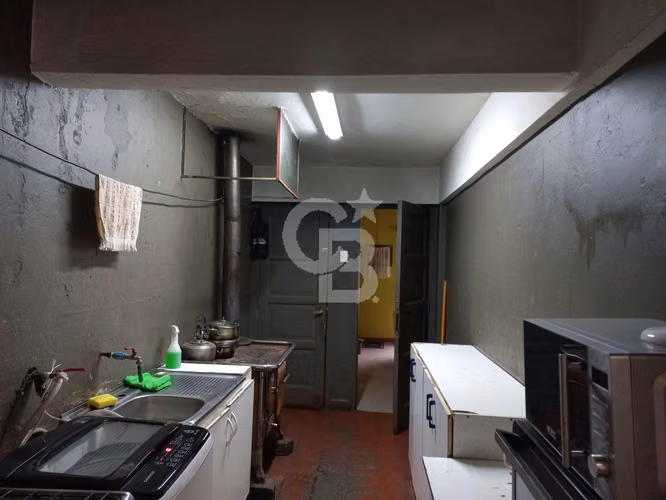 Casa céntrica en Osorno, cerca de servicios clave