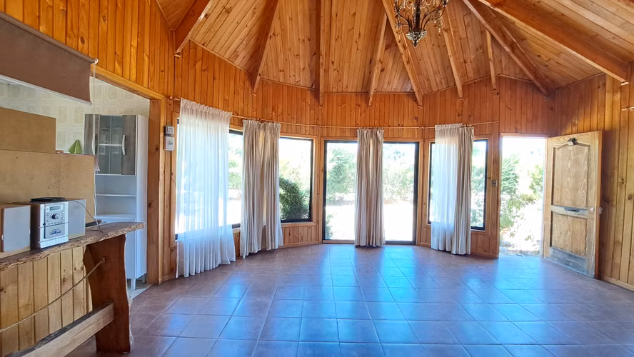 Se vende hermosa Parcela con casa Camino a Coihueco