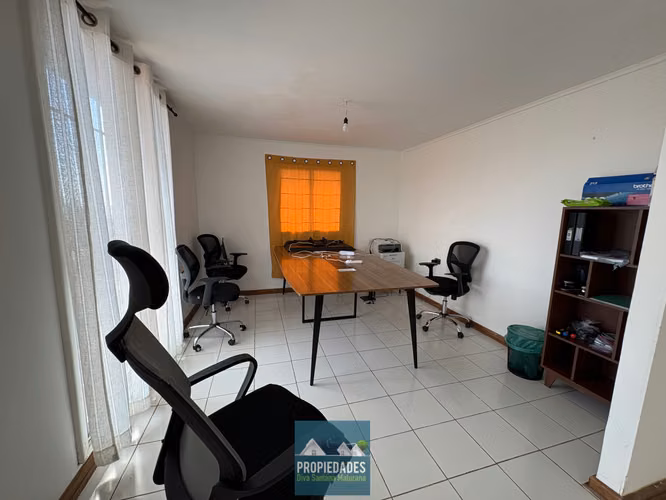 CASA DE DOS PISOS EN TURISMO NORTE LOS VILOS