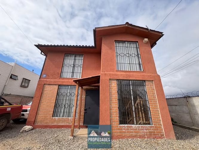 VENTA DE CASA EN SECTOR TURISMO NORTE LOS VILOS
