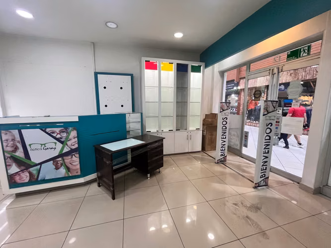 Local con Excelente Visibilidad y Acceso (146380)