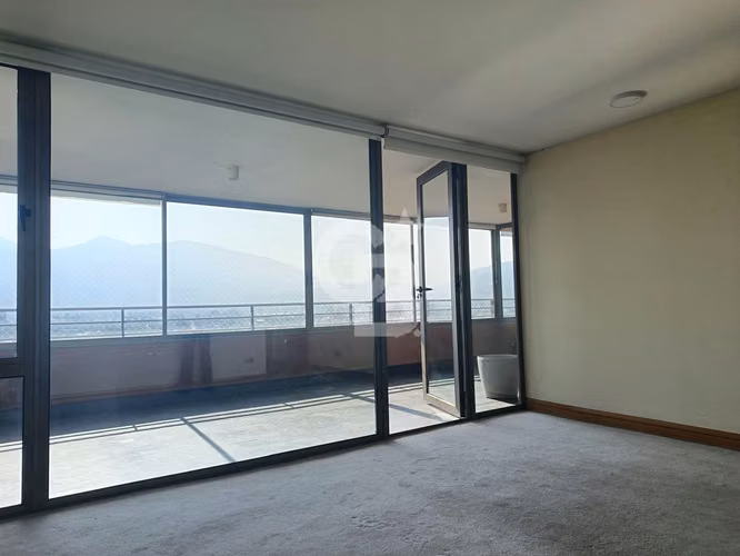 Depto. 4D3B+2E Alto Las Condes - Las Condes
