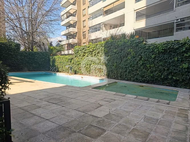 Depto. 4D3B+2E Alto Las Condes - Las Condes