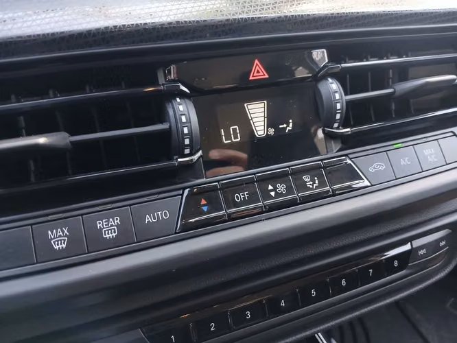 BMW 118 2021