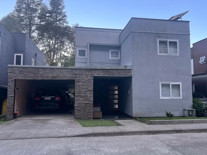 Excelente casa con vista al rio.