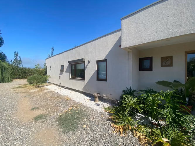Hogar Luminoso y Moderno, Ideal para Familias (146542)