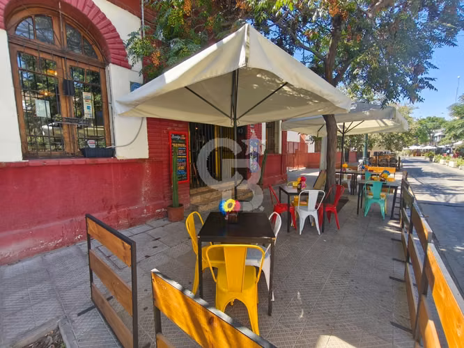 Local Con Patentes Activas-SE ACEPTAN OFERRTAS