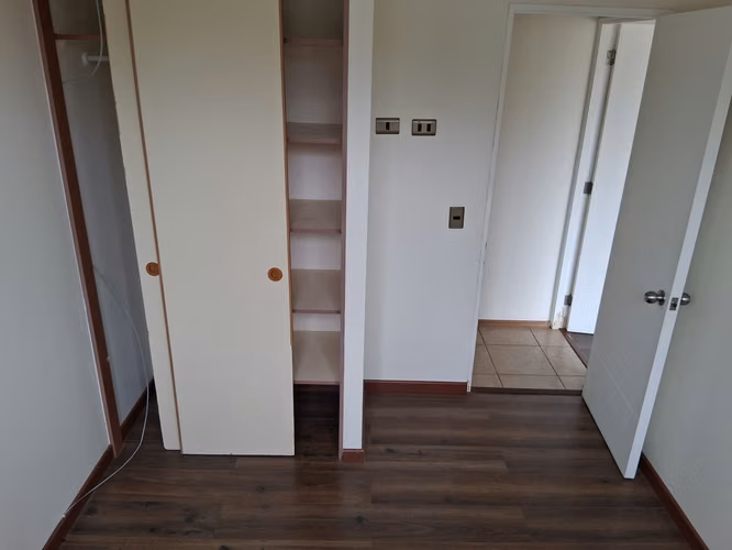 SE ARRIENDA CONFORTABLE DEPARTAMENTO
